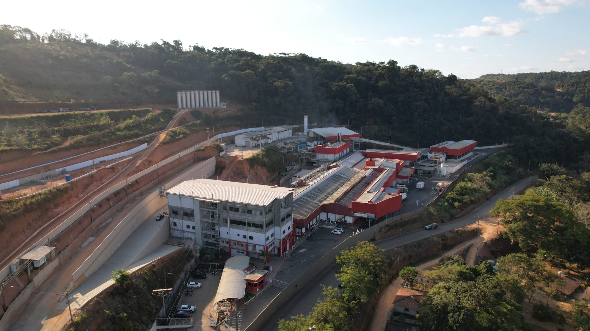 Ciacarne dobra produção de carne suína com tecnologia Marel Ciacarne dobra produção de carne suína com tecnologia Marel