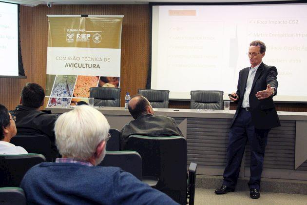 Comissão de avicultura da FAEP encerra 2018 de olho no futuro