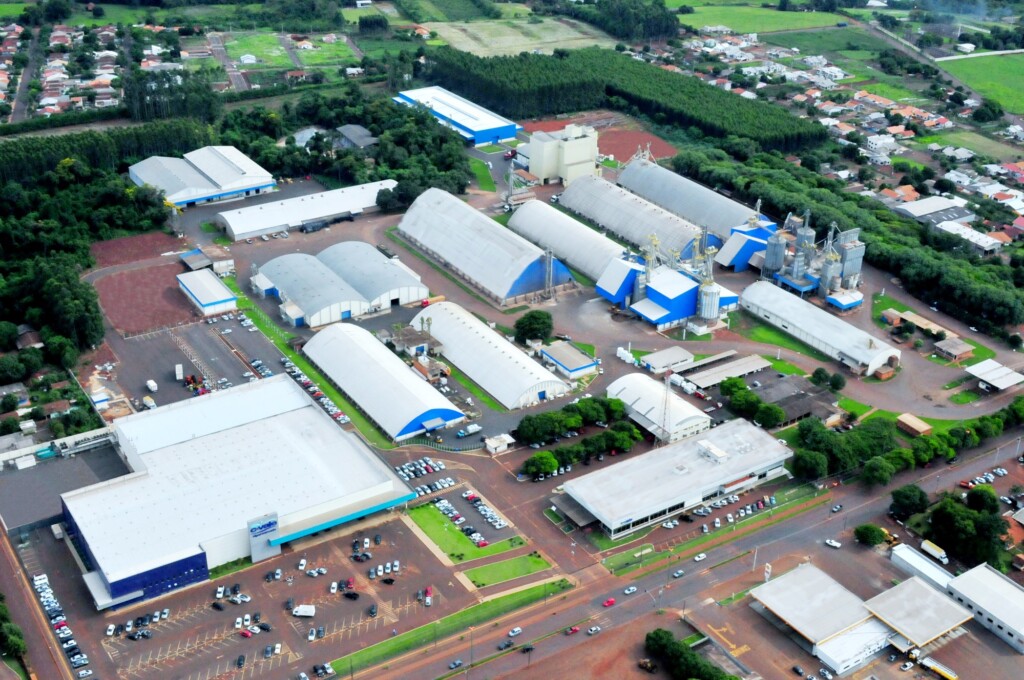 C.Vale é a terceira maior da agropecuária brasileira