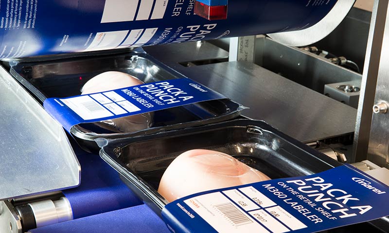 Marel apresenta etiquetadora M360: envolvente sem revestimento