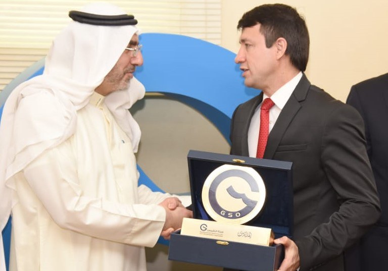 Brasil apresenta estudos técnicos sobre abate de frango para Arábia Saudita