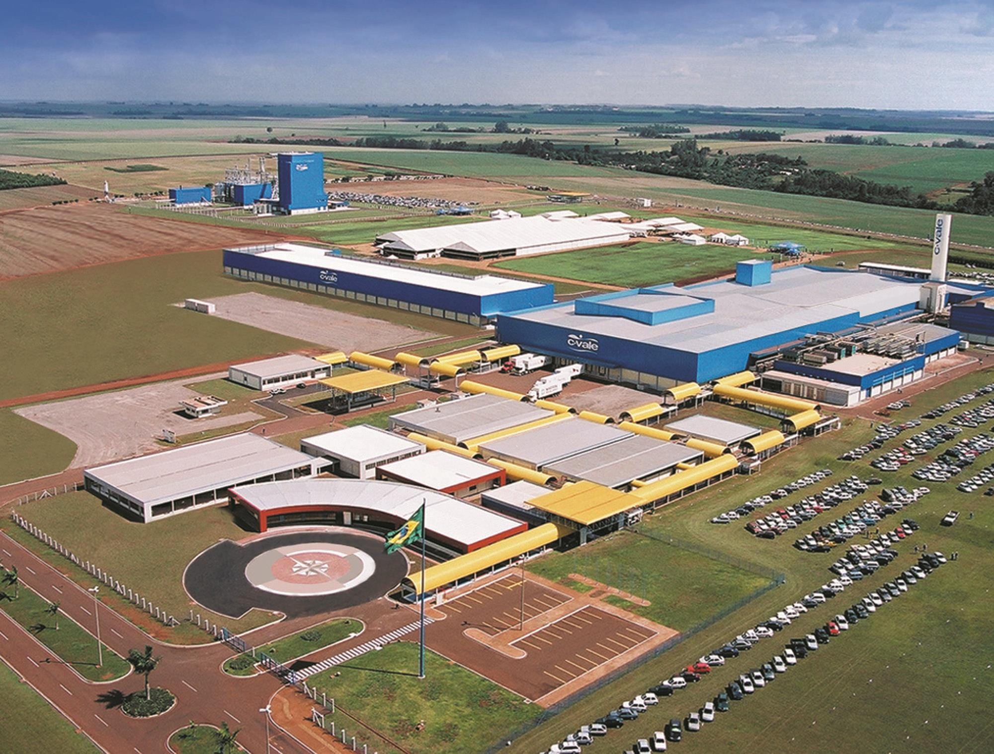 Cooperativa paranaense irá empregar mais de mil pessoas