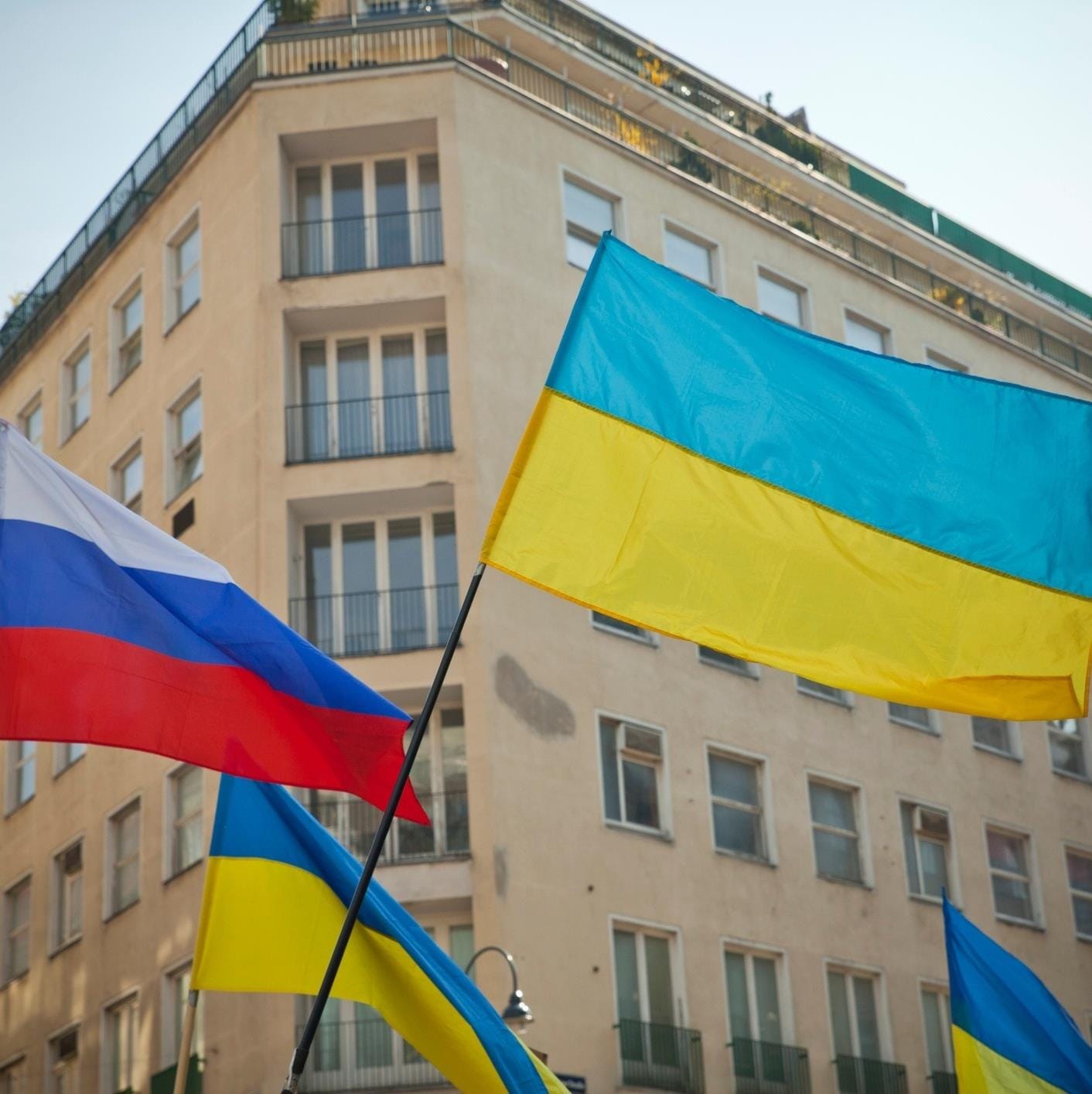 Diretora da OMC pede esforços da Rússia e Ucrânia para negociar acordo de grãos