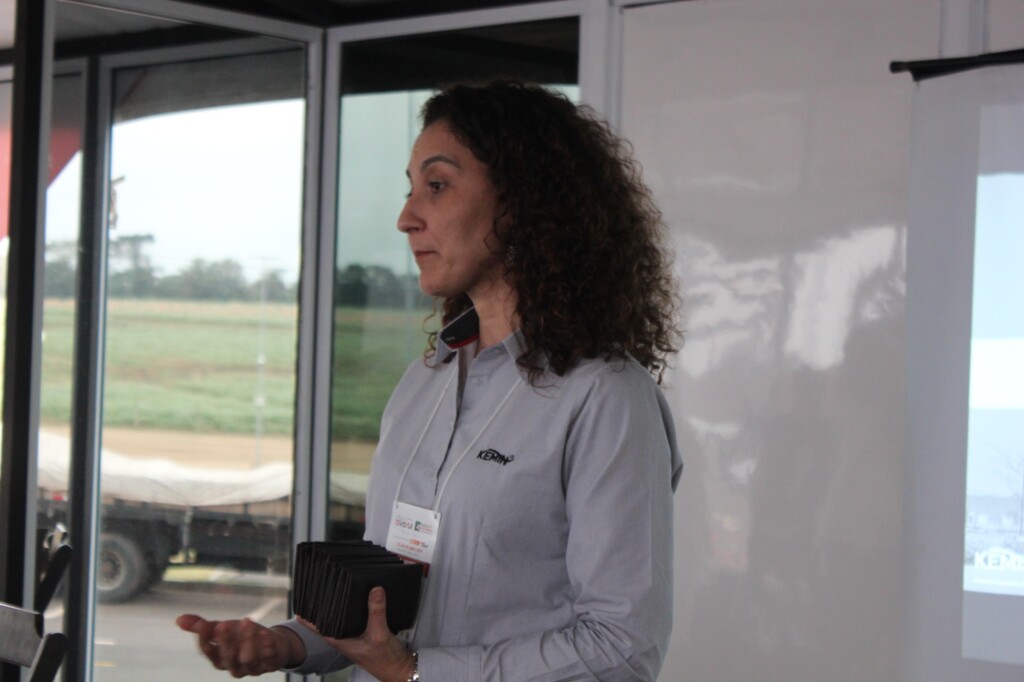 Cherlla Romeiro fala sobre Salmonela e saúde intestinal