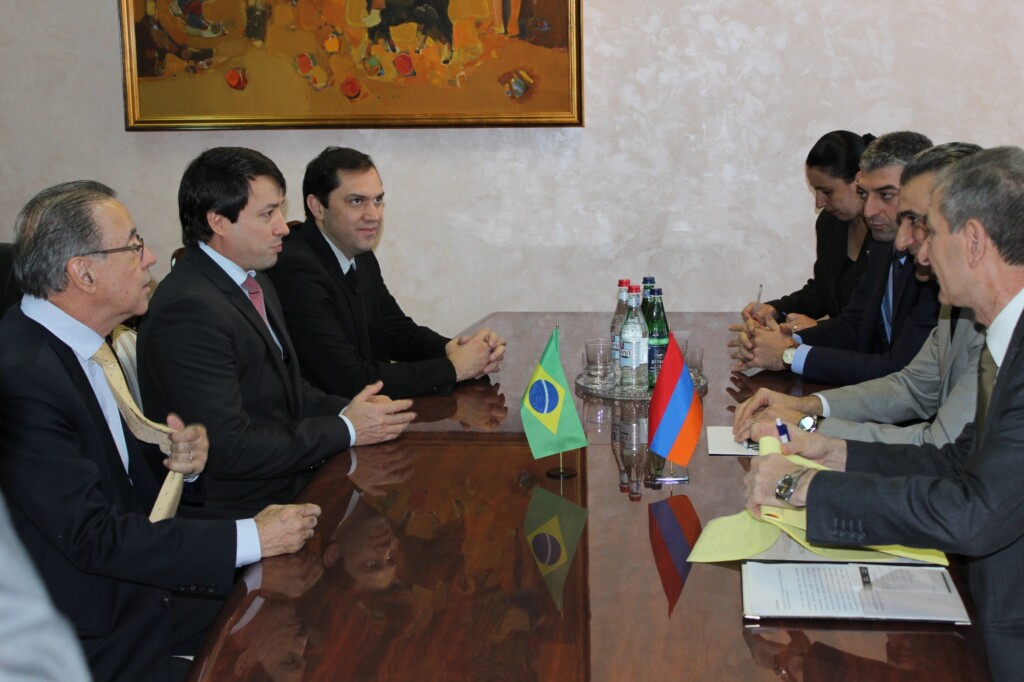Parceria Brasil-Armênia prevê intercâmbio em pesquisa agrícola e ampliação do comércio