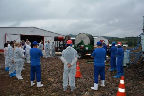 Máquina de controle sanitário reforça Plano de Emergência Avícola