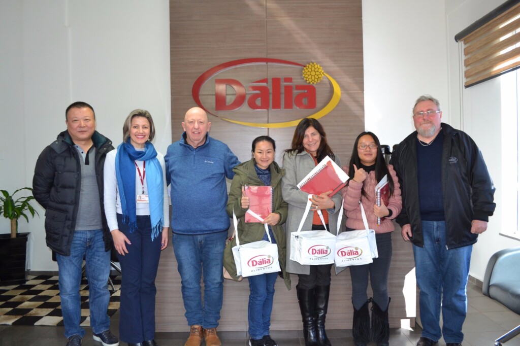 Chineses prospectam negócios no segmento de carnes