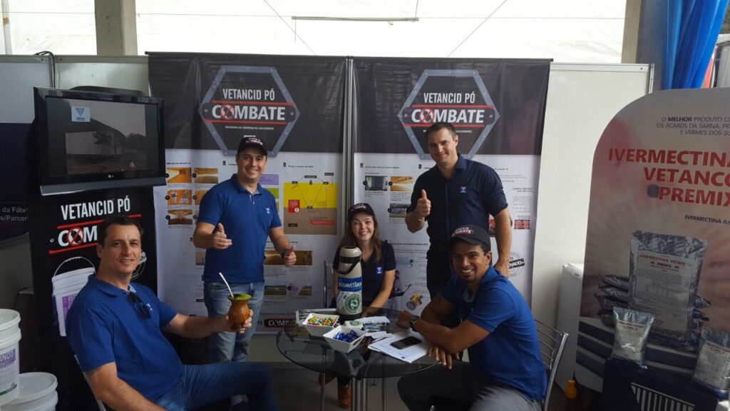 Vetanco fortalece parcerias em Campo Demonstrativo CooperAlfa