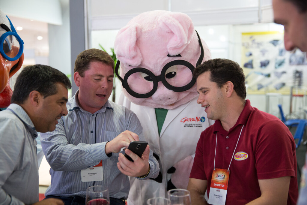 Confira os principais momentos do primeiro dia da AveSui 2017