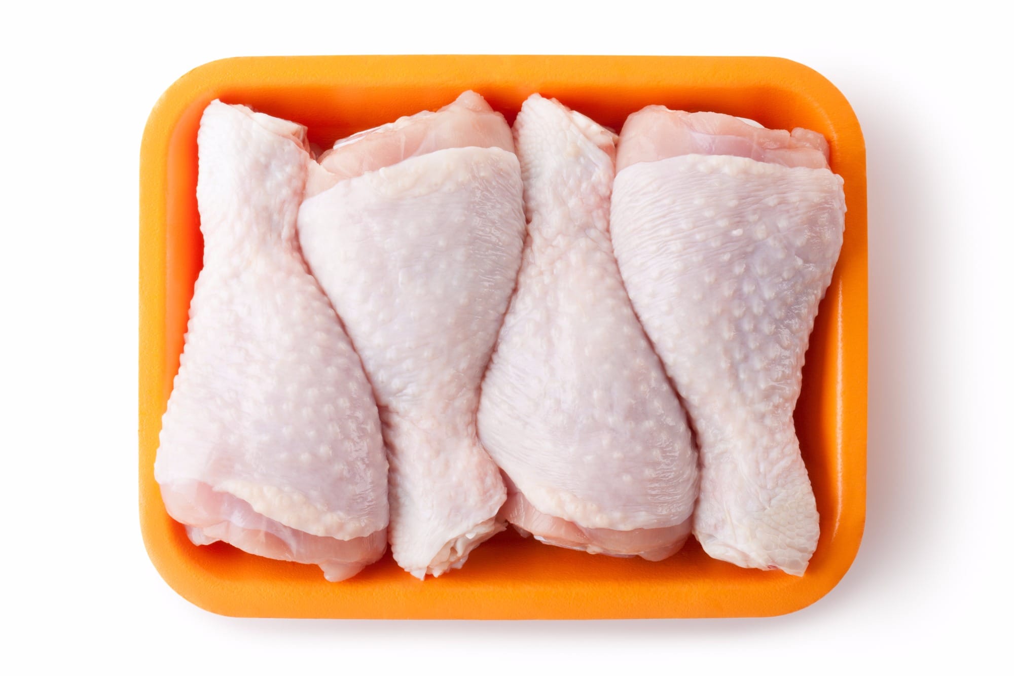 Exportações de frango voltam a crescer em outubro e equilibra setor