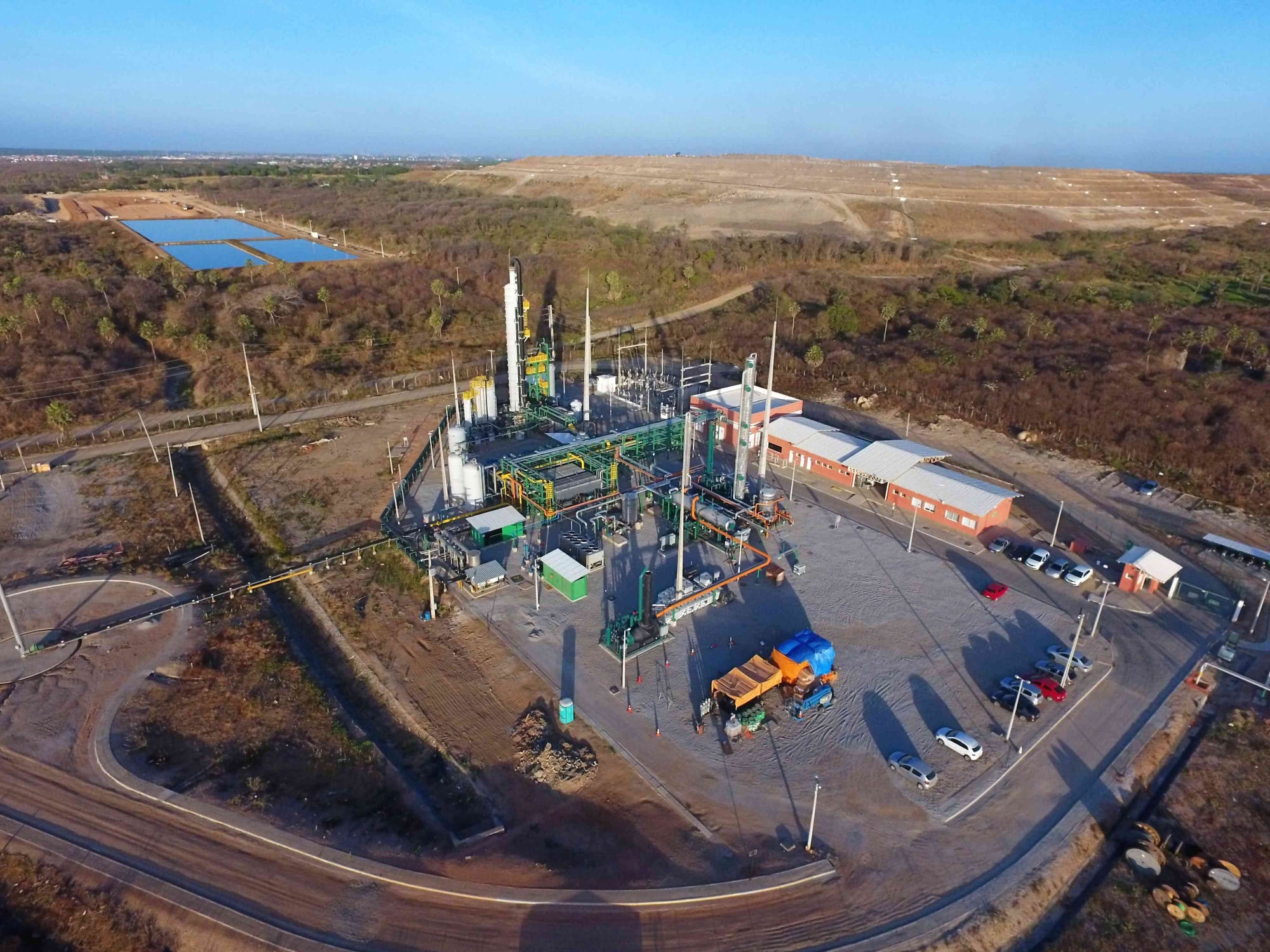 Fortaleza inaugura usina que transforma lixo em energia Fortaleza inaugura usina que transforma lixo em energia