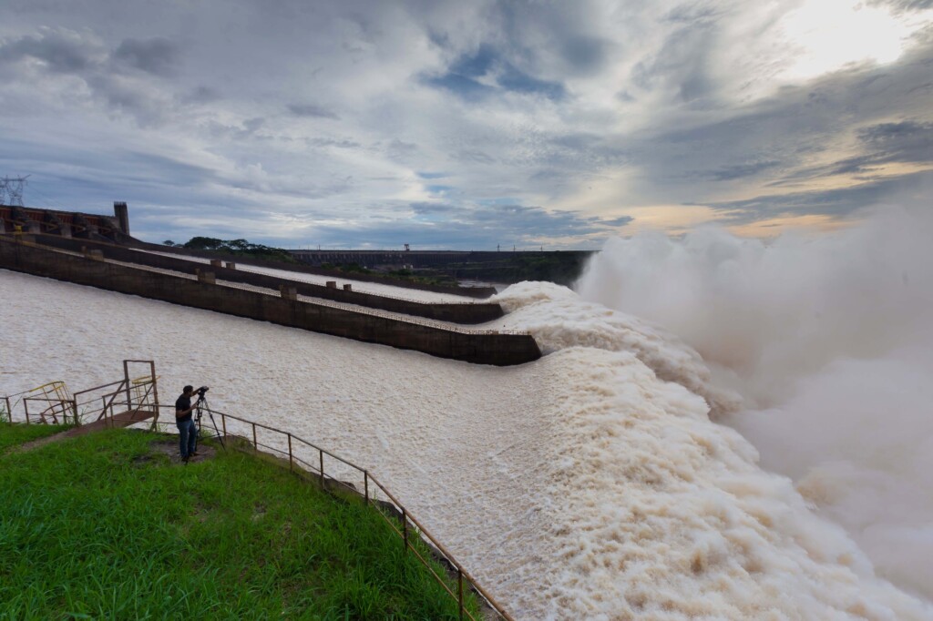 Itaipu tem geração recorde para um mês e trimestre