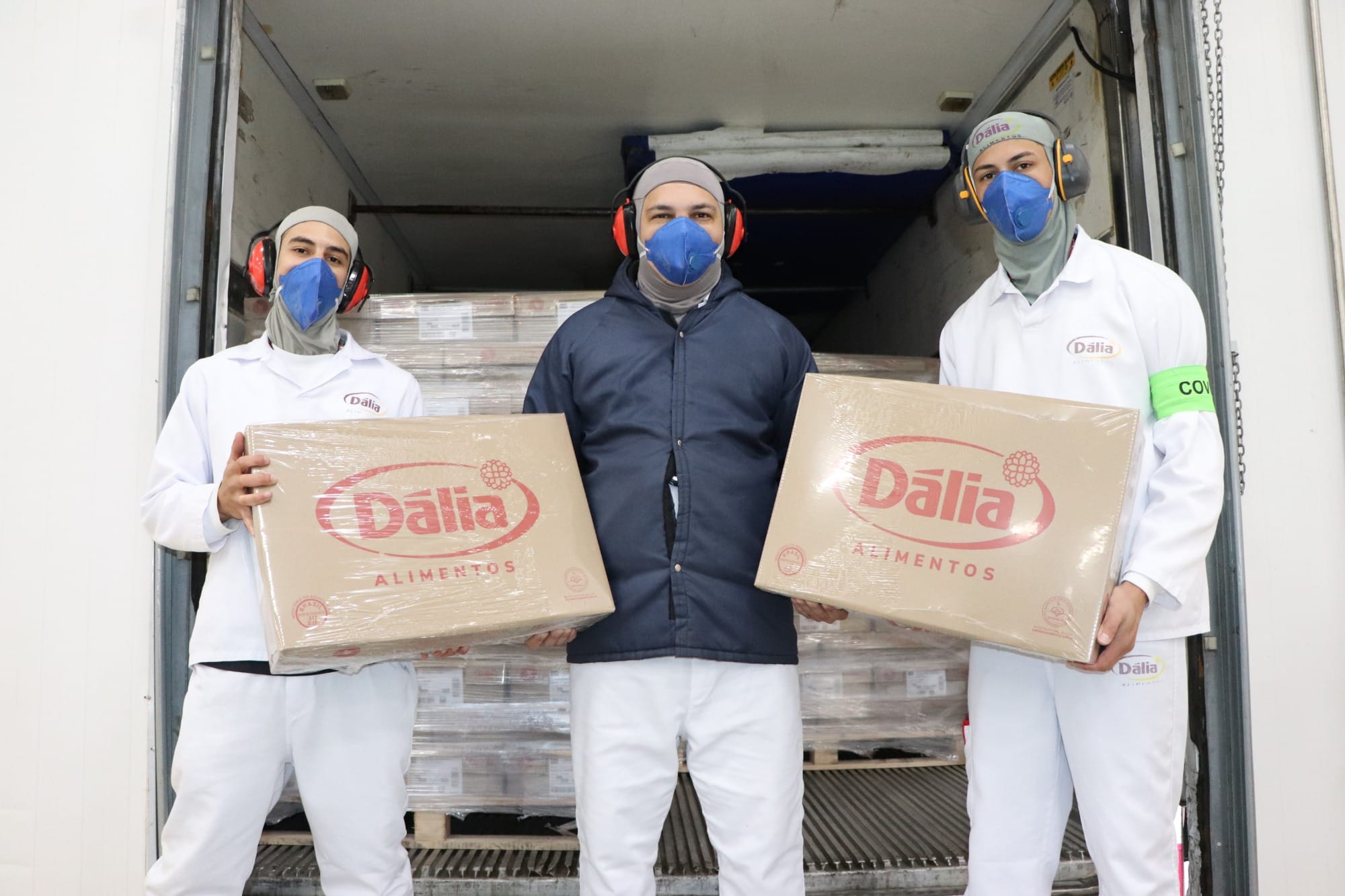 Frango Dália com Selo HALAL chegará aos Emirados Árabes em junho Frango Dália com Selo HALAL chegará aos Emirados Árabes em junho