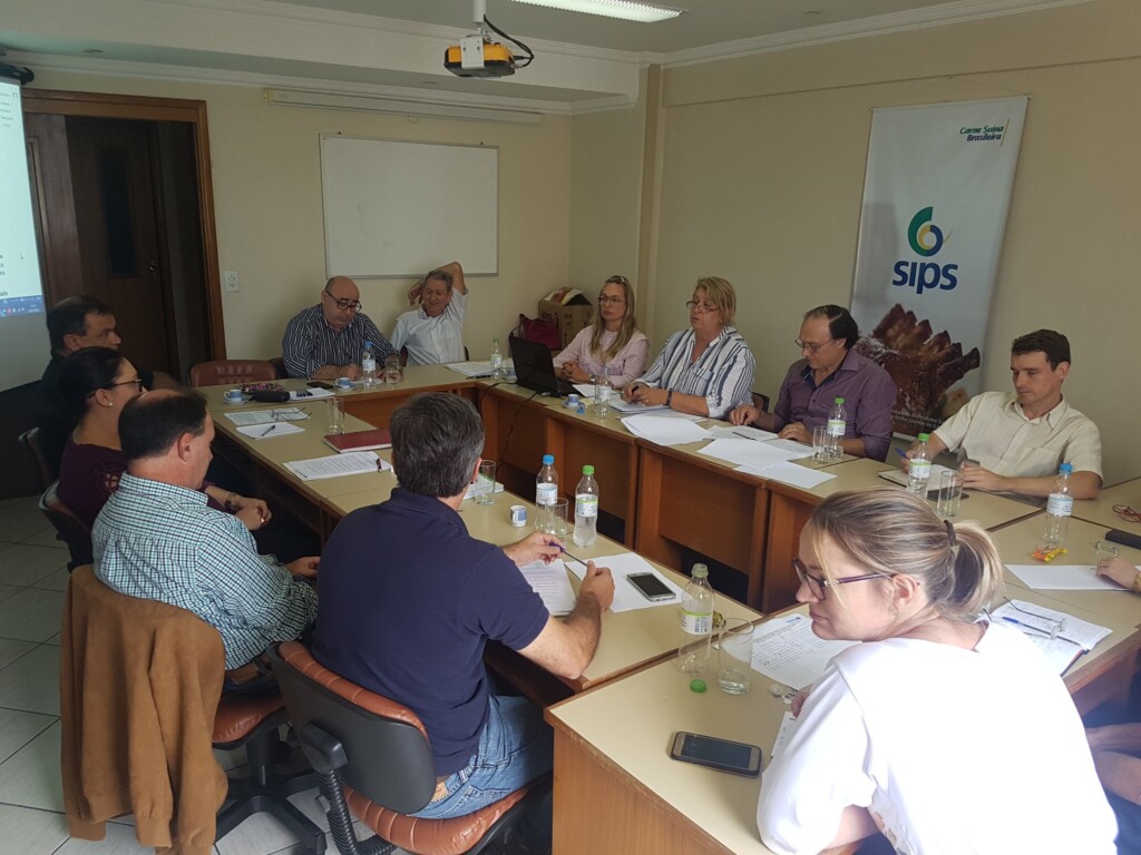 Suinocultores do RS concluem sugestões para o Mapa