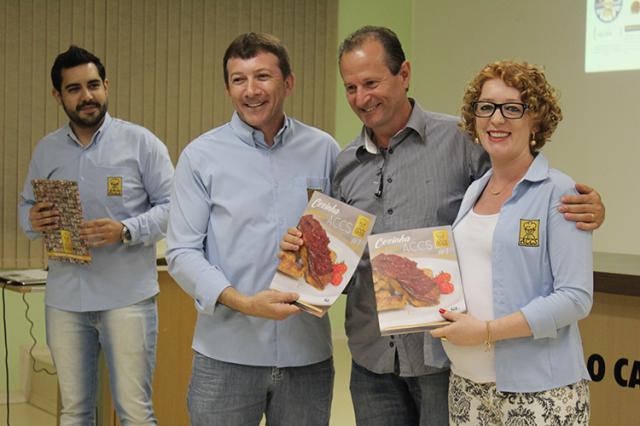 Revista ACCS reúne receitas do Concurso de Culinária à Base de Carne Suína