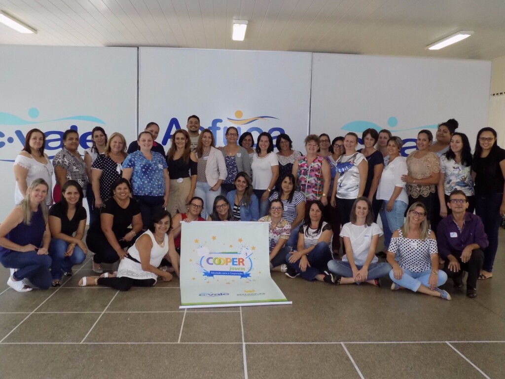 Cooperjovem inicia programação de 2017