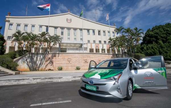 Primeiro protótipo de veículo híbrido flex do mundo é apresentado em SP