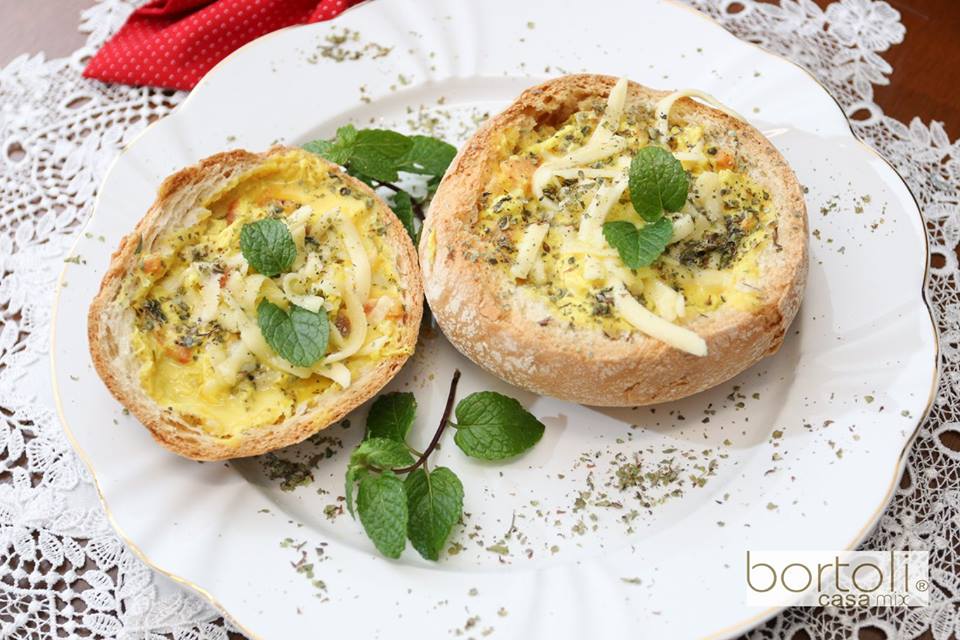 Sopa de alho poró e frango do Cheff Mueller