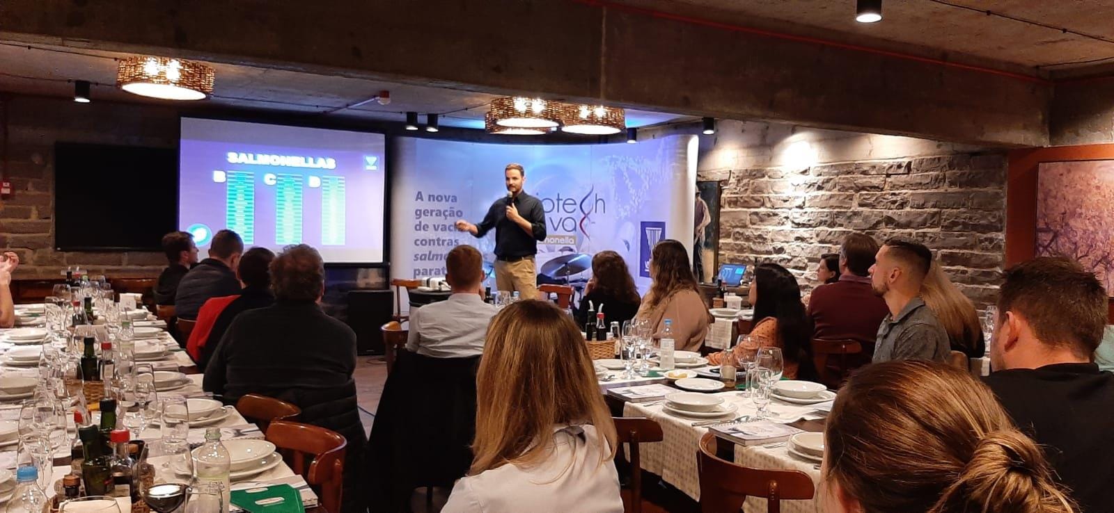 Vetanco apresenta aos clientes do RS a tecnologia inovadora da vacina Biotech Vac Salmonella