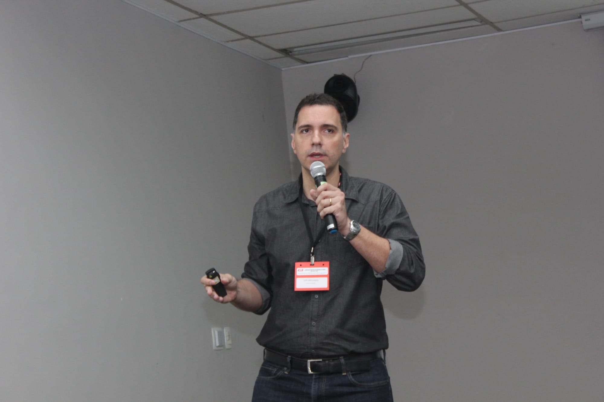 Os desafios futuros da Suinocultura brasileira Os desafios futuros da Suinocultura brasileira