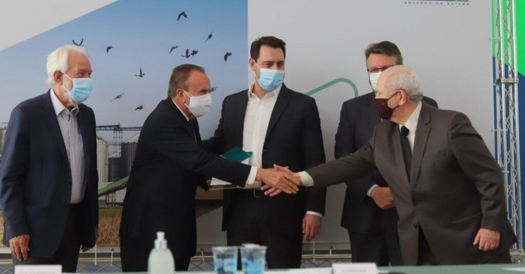 BRDE libera R$ 176 milhões em financiamento para melhorias em cooperativas paranaenses