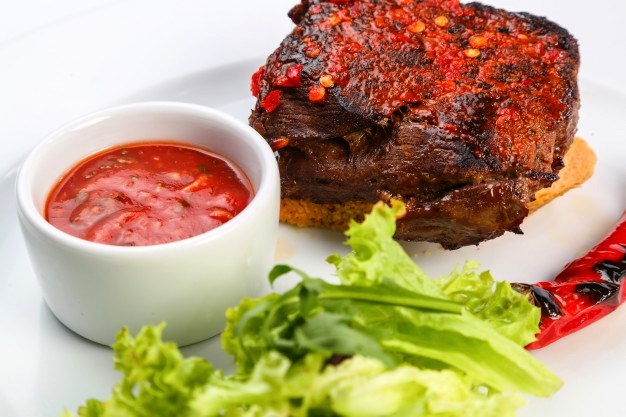 Apreciada na cozinha internacional, carne suína deixa de ser um tabu na mesa do brasileiro