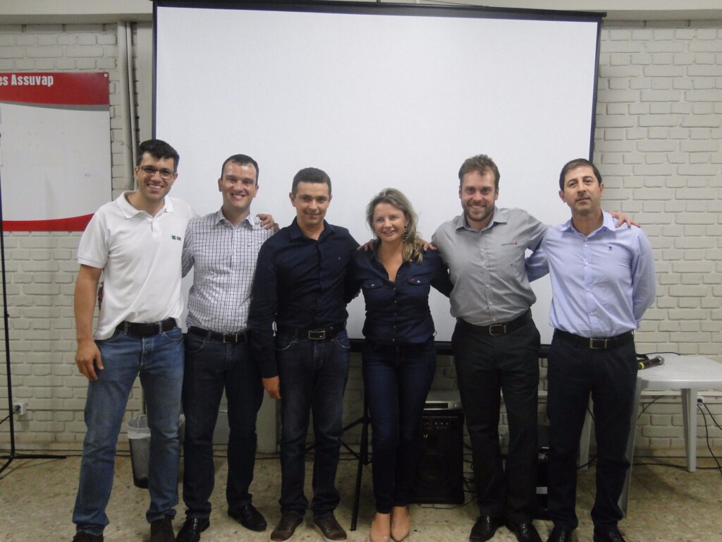 Com grande público, entidades realizam seminário sobre Gestação Coletiva de Matrizes