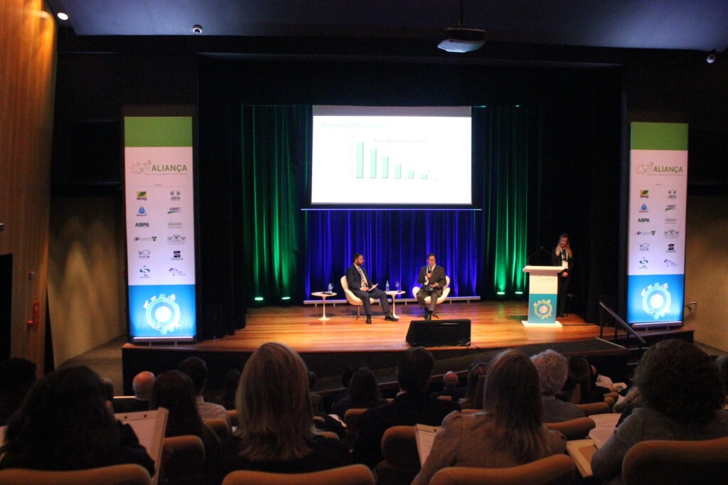 Associações lançam aliança para uso responsável de antimicrobianos