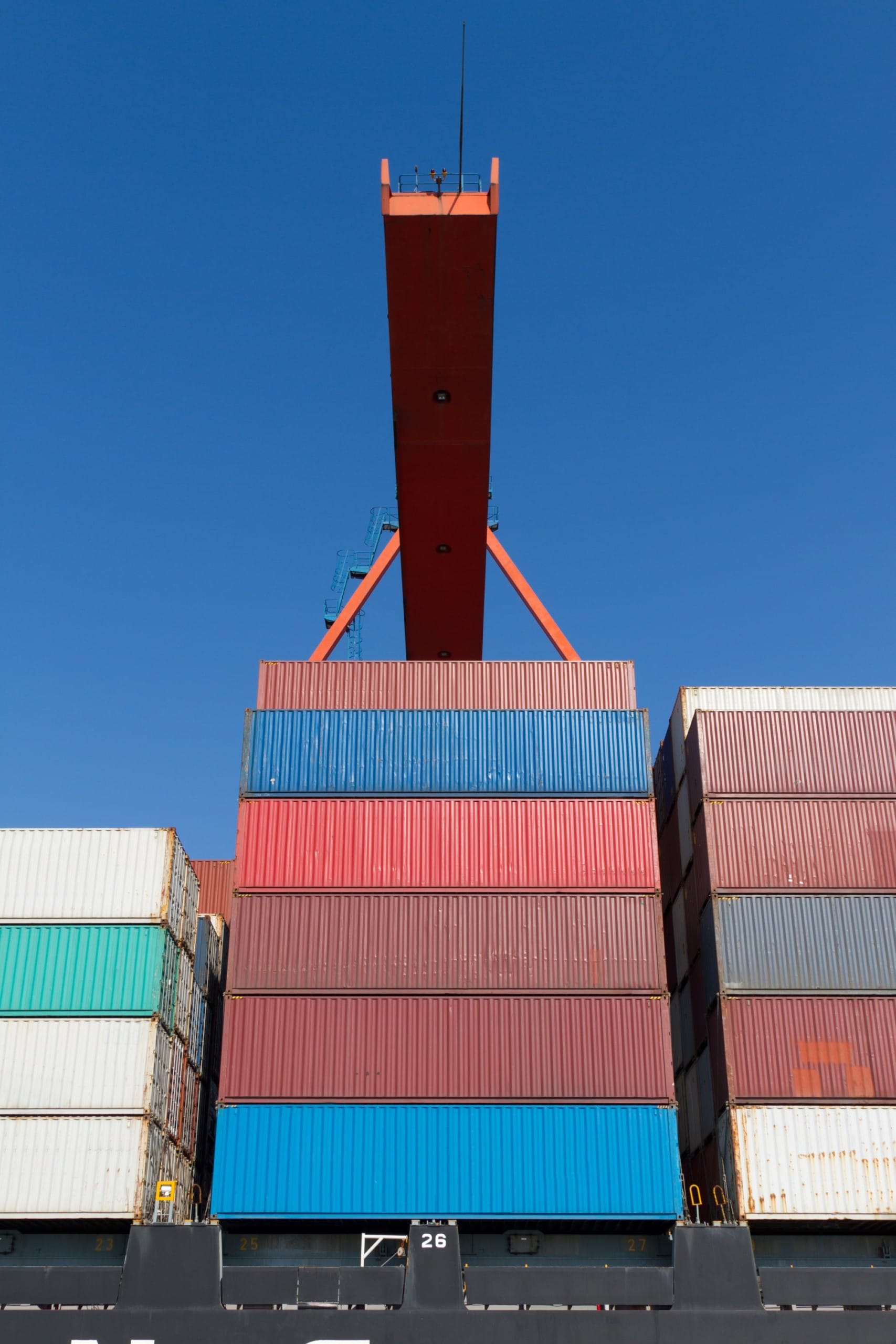Cresce em 26% a movimentação de contêineres no Porto de Santos