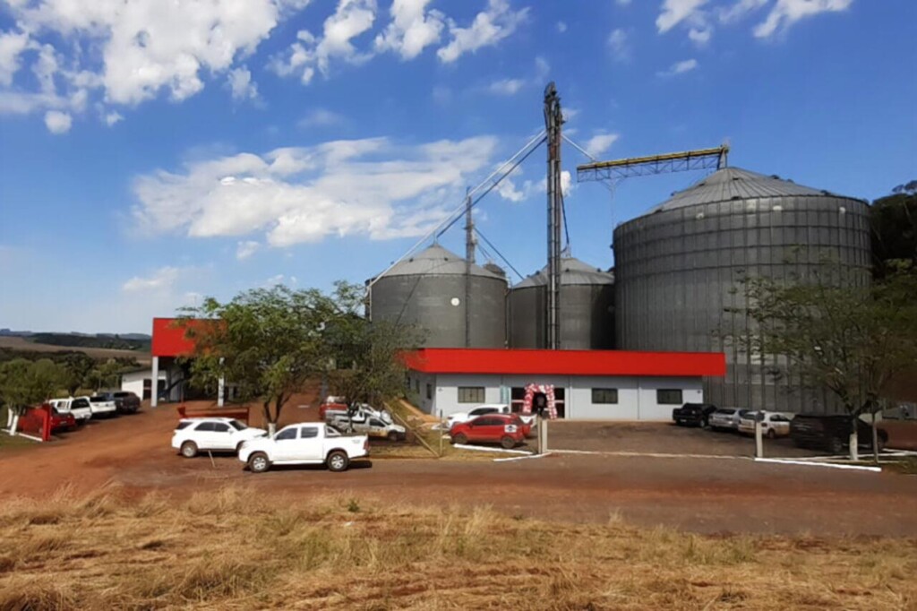 Coopavel inaugura novas estruturas para melhor atender cooperados em Vitorino