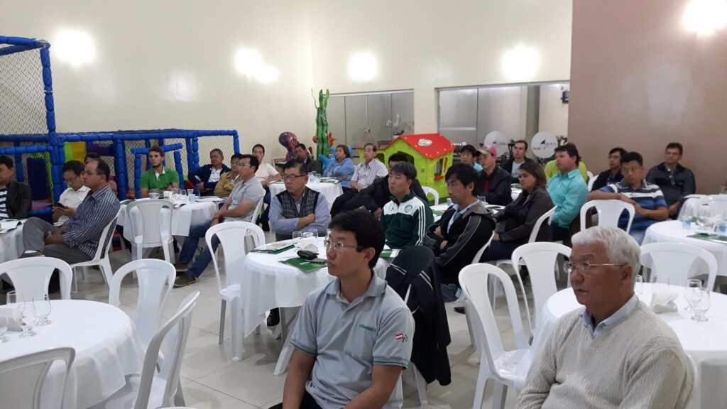 Biomin realiza evento tecnico na Capital do Ovo