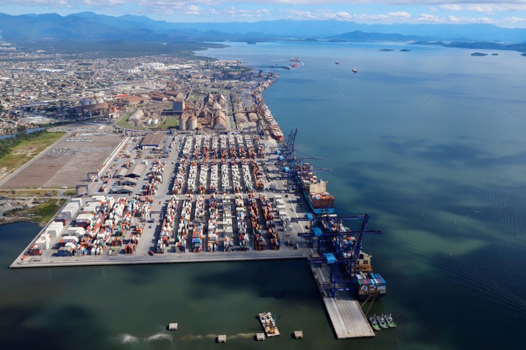 Setor portuário contribui com mais da metade da arrecadação do ISS de Paranaguá e Antonina