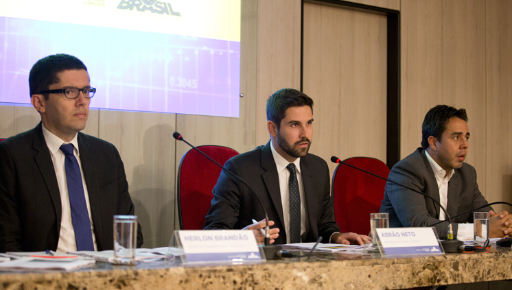 Balança bate recorde em 2016 com superávit de US$ 47,7 bilhões