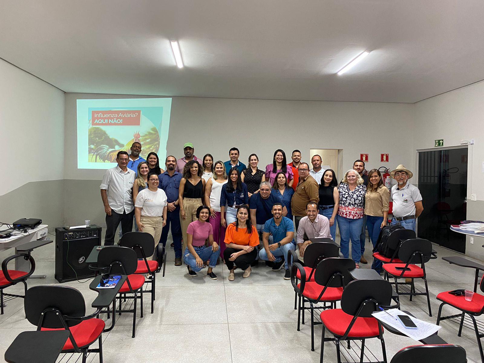 Sanidade avícola do Tocantins é discutida em Araguaína