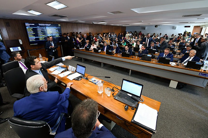 Senado discute veto presidencial ao Marco Temporal em sessão de terça-feira