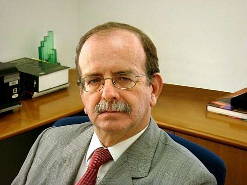 Desmatamento zero, já! – por Pedro de Camargo Neto