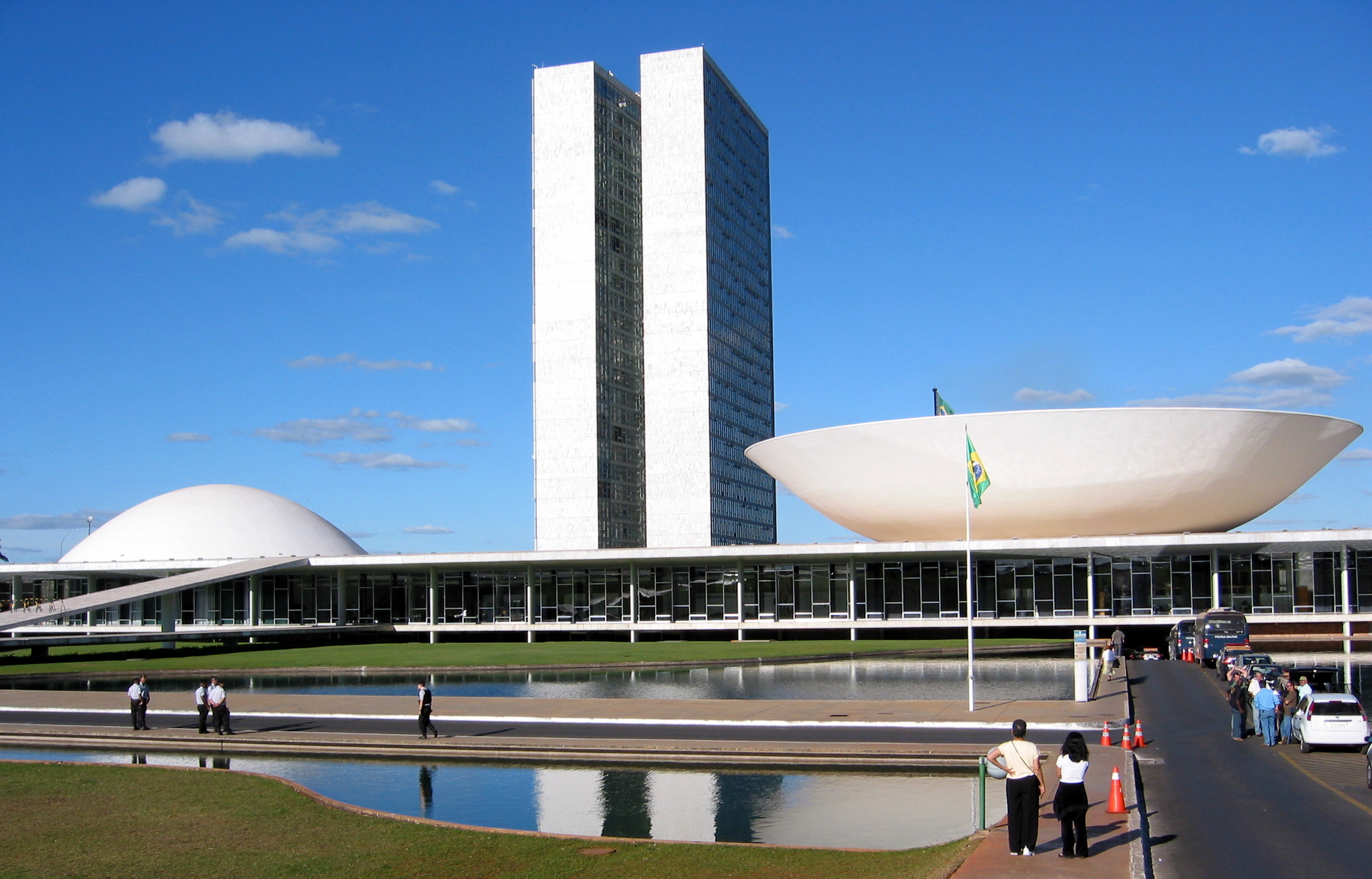 Análise dos vetos ao marco temporal e à desoneração podem ser adiados