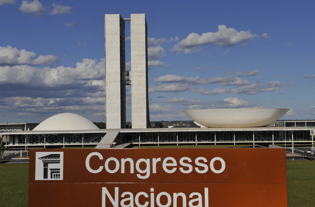 Congresso posterga votação do Marco Temporal para o dia 23