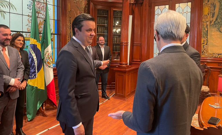 Missão do Mapa fortalece relações e negociações comerciais no México
