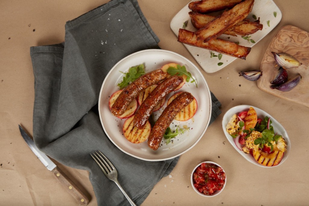 Governo do Reino Unido apoia carne cultivada e fermentação em plano histórico de £ 2 bilhões