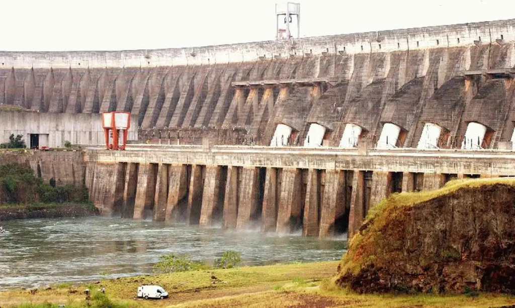 OCDE avalia os prejuízos no crescimento do Brasil devido mudanças climáticas