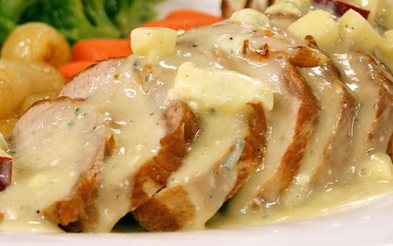 Ano novo: Lombo recheado com molho de espumante