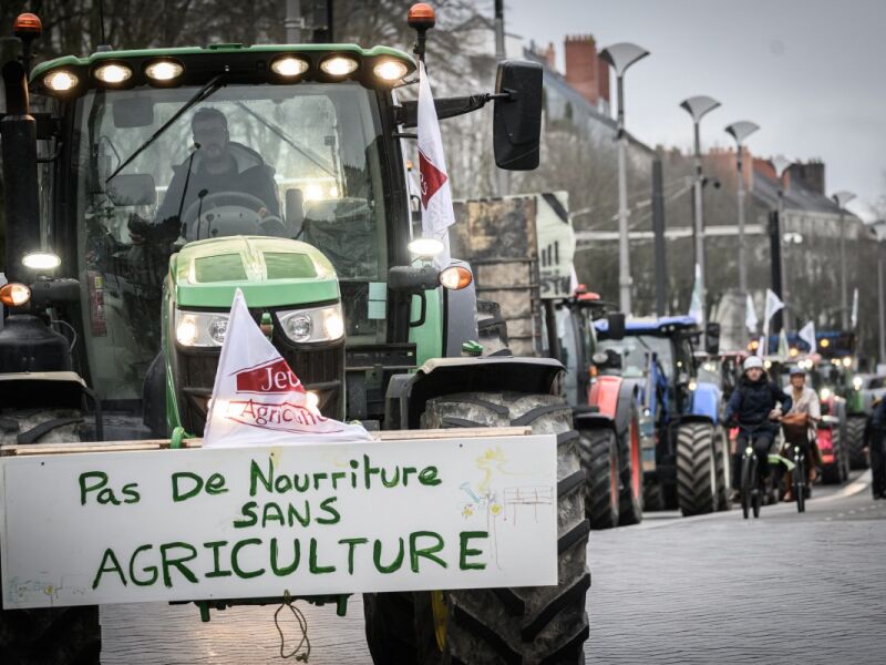 Entenda a motivação dos protestos dos agricultores na França