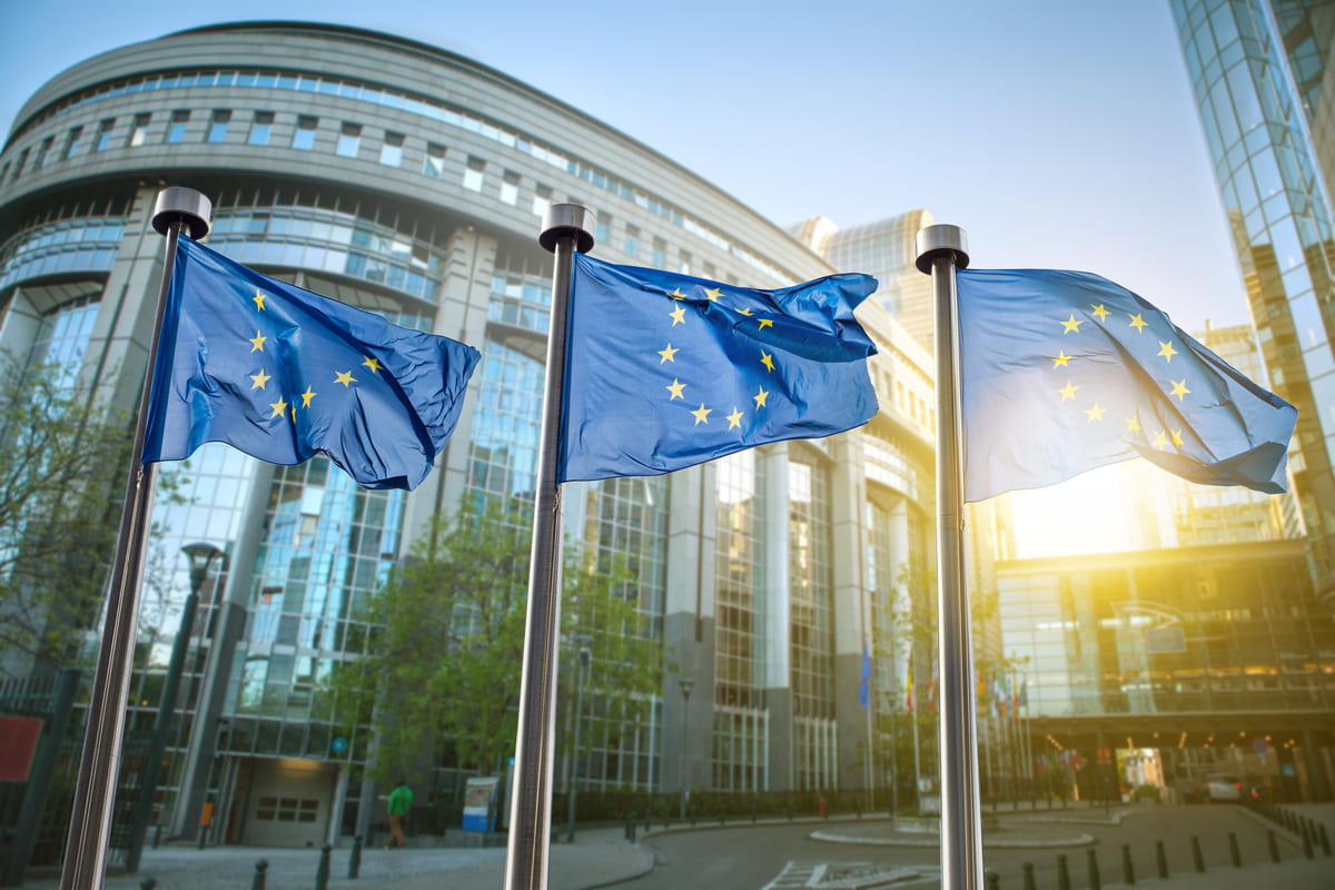 União Europeia: comissão aprova auxílio para portos romenos com aumento de fluxo comercial após guerra