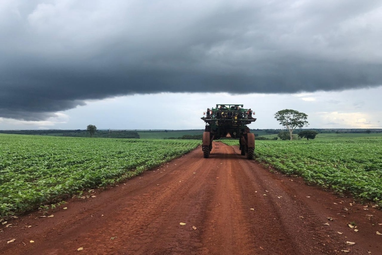 Protesto contra demora de auxílio a produtores do RS terá tratoraço