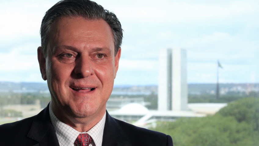 Fiscais agropecuários buscam participação ativa de Fávaro nas negociações trabalhistas