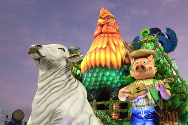 Confira como foi o desfile da Mancha Verde que homenageou o agronegócio