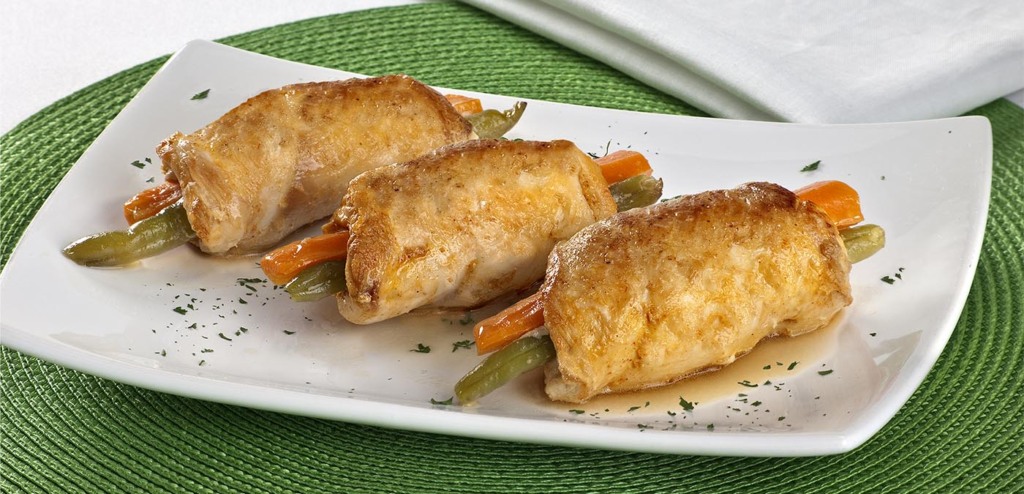 Confira esssa variação saborosa e simples: Bife à rolê de frango!