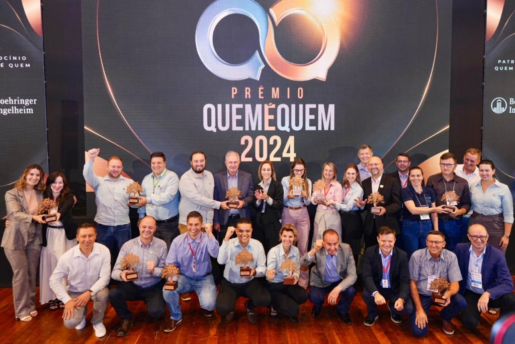 Primeiro dia de AveSui premia as Maiores e Melhores Cooperativas de Aves e Suínos