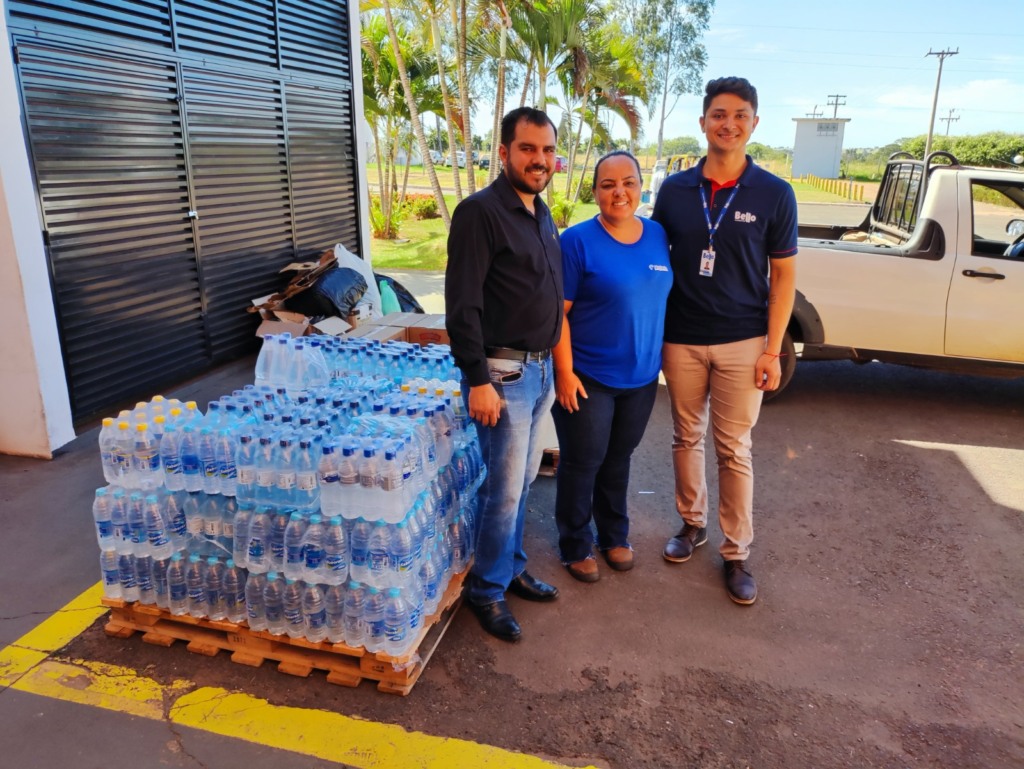 Grupo Pluma se mobiliza e faz doação de 12 toneladas de frango para famílias do Rio Grande do Sul